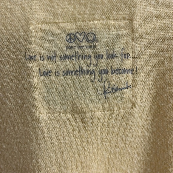 PEACE LOVE WORLD Comfy “I AM HAPPY” Pullover - Picture 4 of 6